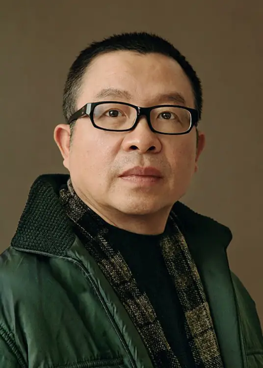 罗中立 油画家 - 中国青年艺术家联合会